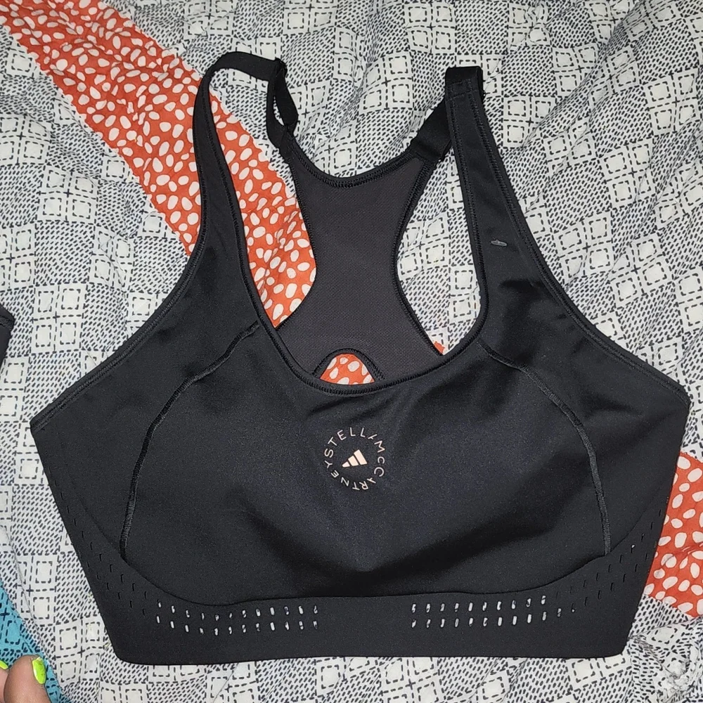 Top - Picture 1 of 1